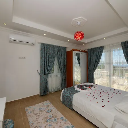 Kal3100 Murat 3 Bedrooms * Kalkan