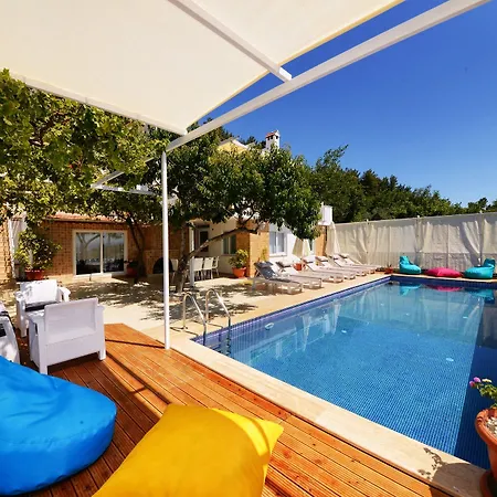 Kal3100 Murat 3 Bedrooms Villa Kalkan