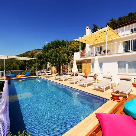 Kal3100 Murat 3 Bedrooms * Kalkan